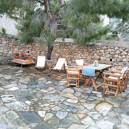 Pine Trees And Sea View Houses In Hydra - Daphne, Chloe, Myrto, Eleni Rum bild