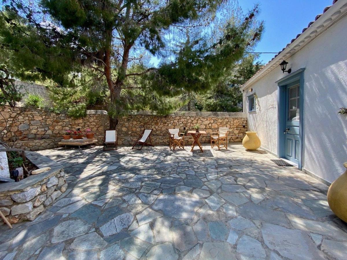 Pine Trees And Sea View Houses In Hydra - Daphne, Chloe, Myrto, Eleni Exteriör bild