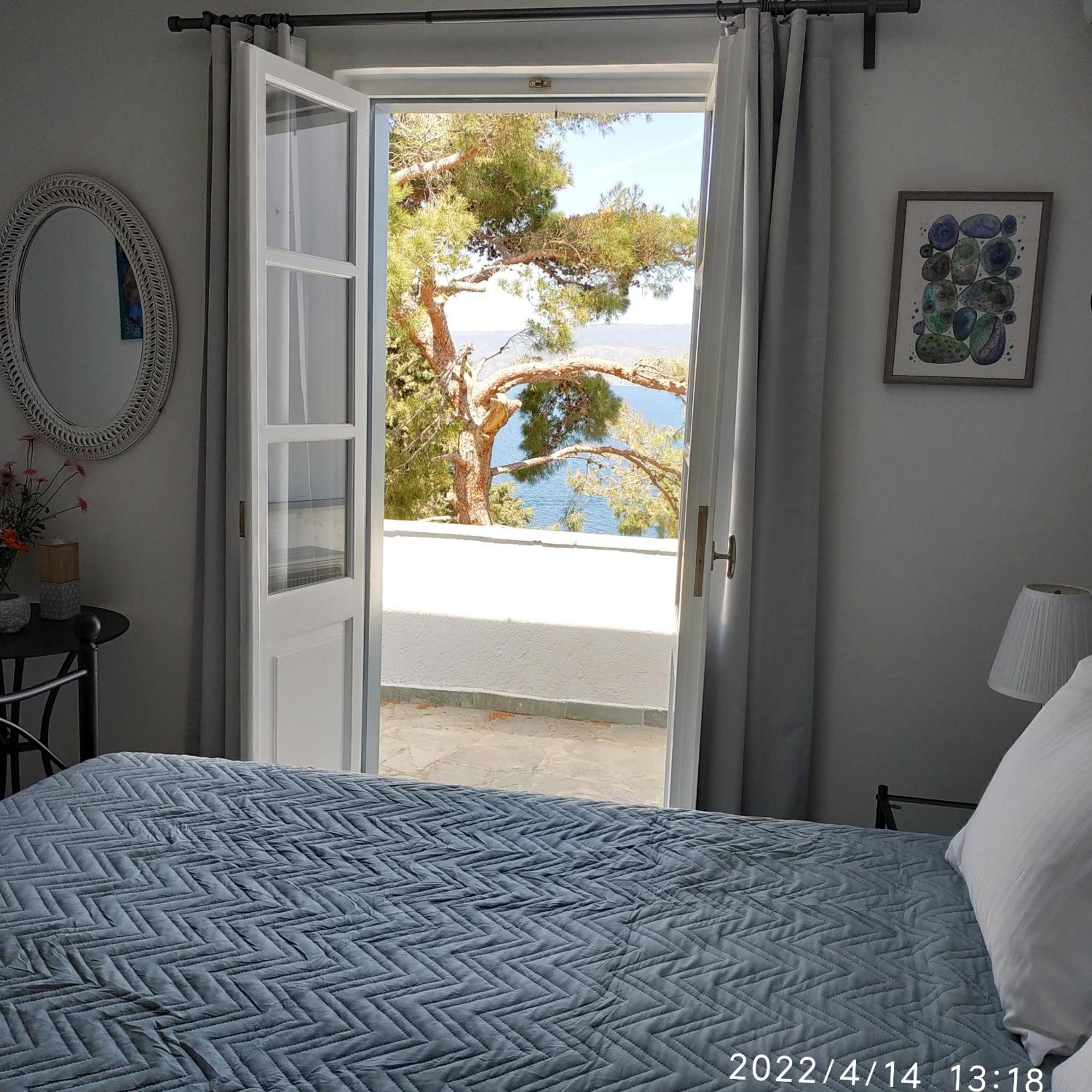 Pine Trees And Sea View Houses In Hydra - Daphne, Chloe, Myrto, Eleni Rum bild